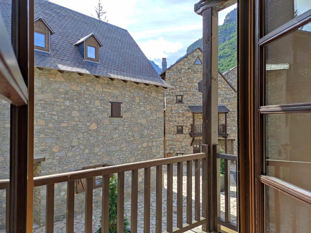 Apartamento De La Marmota Eriste Esterno foto